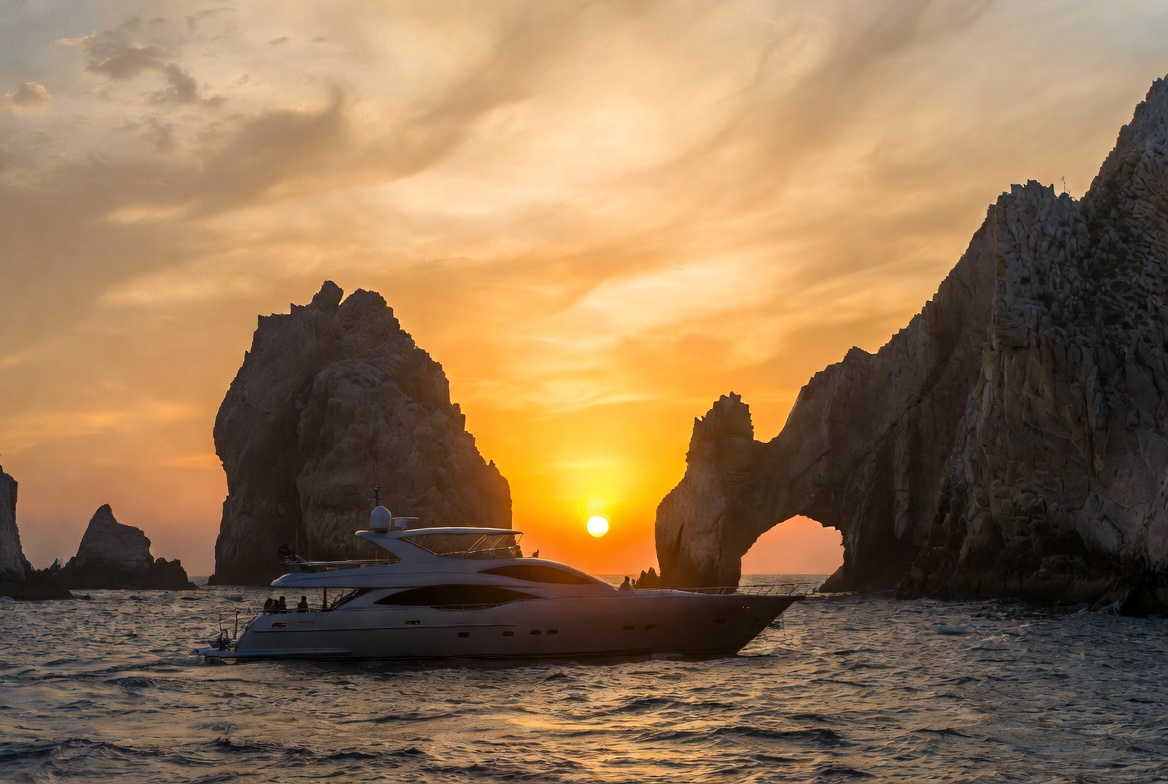 Cabo Yacht Charter Reviews: Premium Leads on the Water